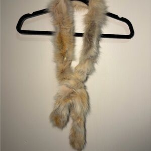 Elegant Tan Real Fur Scarf